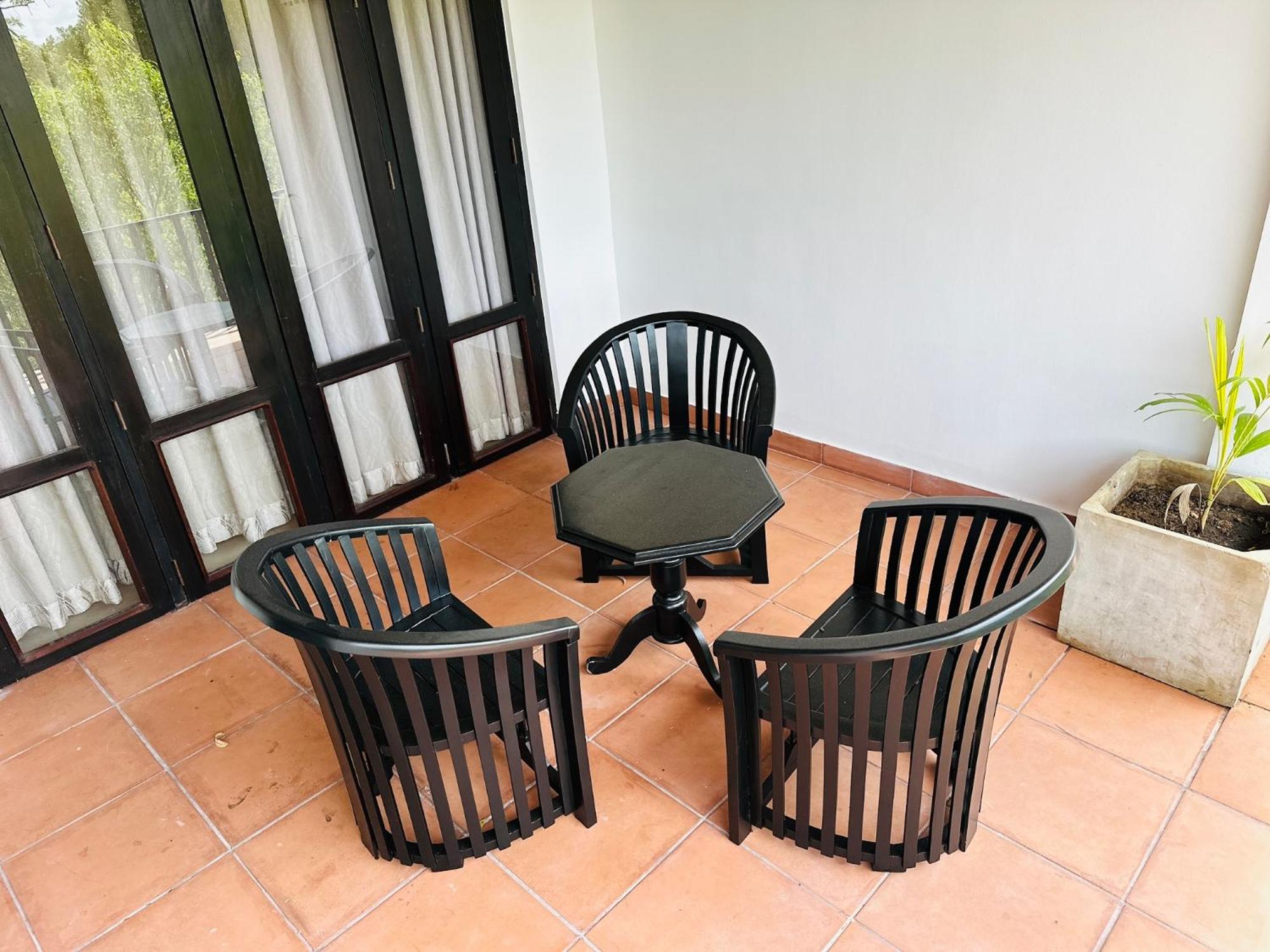 Gamodh Citadel Resort Anuradhapura Exterior photo