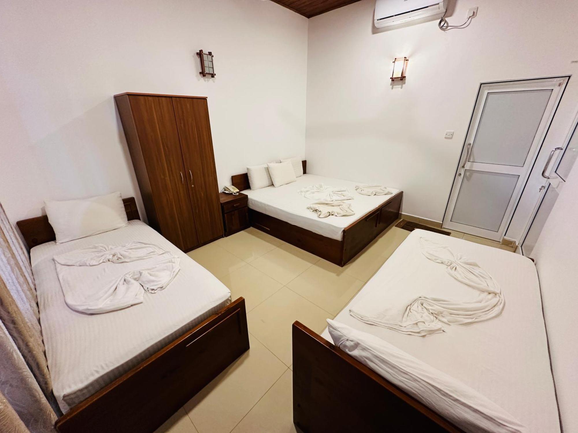 Gamodh Citadel Resort Anuradhapura Exterior photo