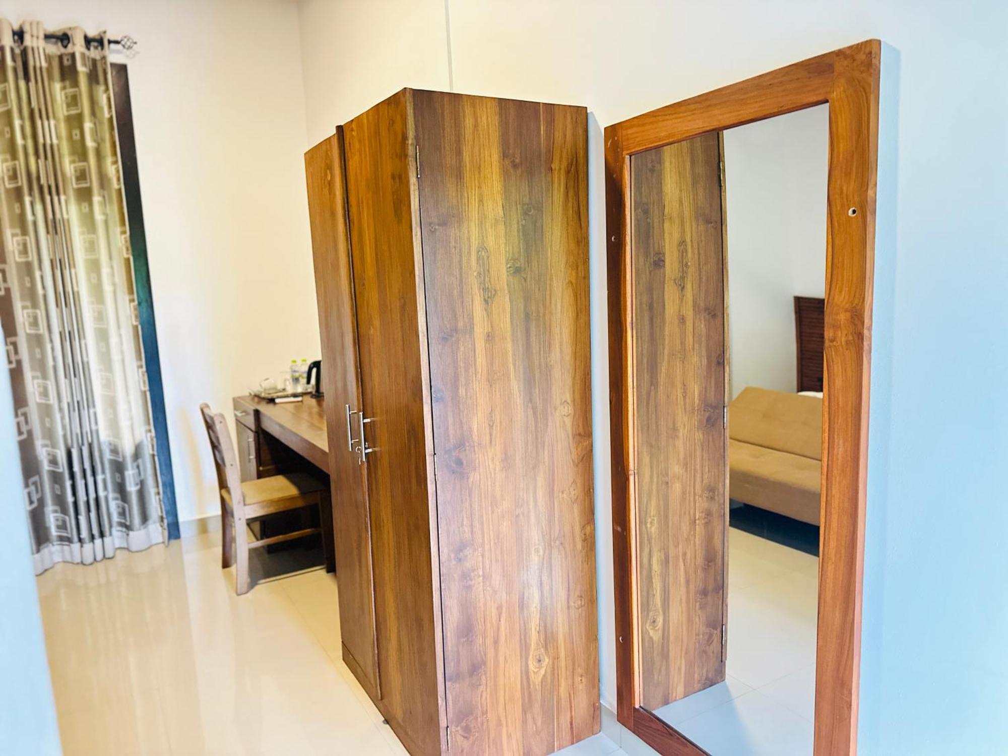 Gamodh Citadel Resort Anuradhapura Exterior photo
