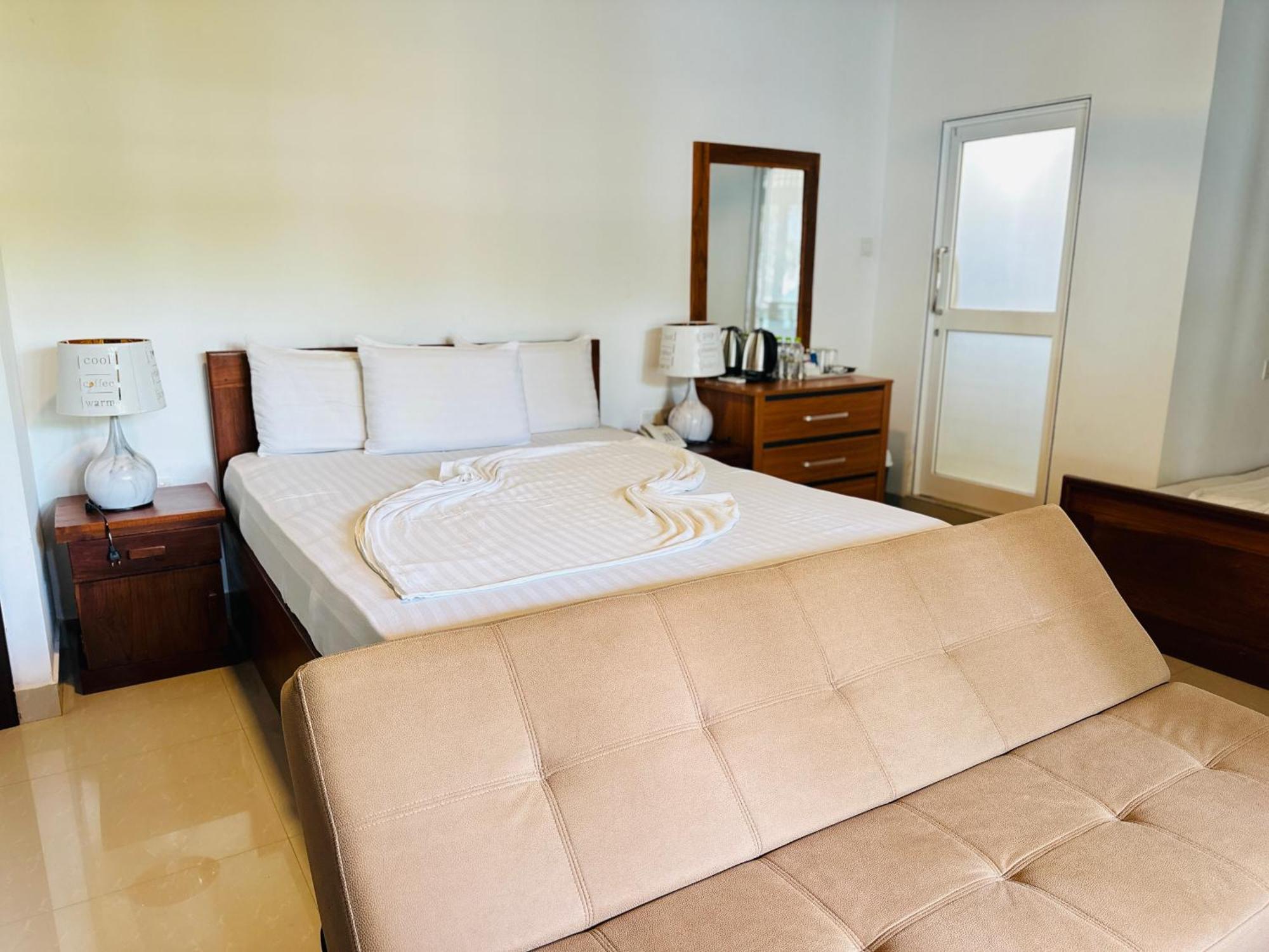 Gamodh Citadel Resort Anuradhapura Exterior photo
