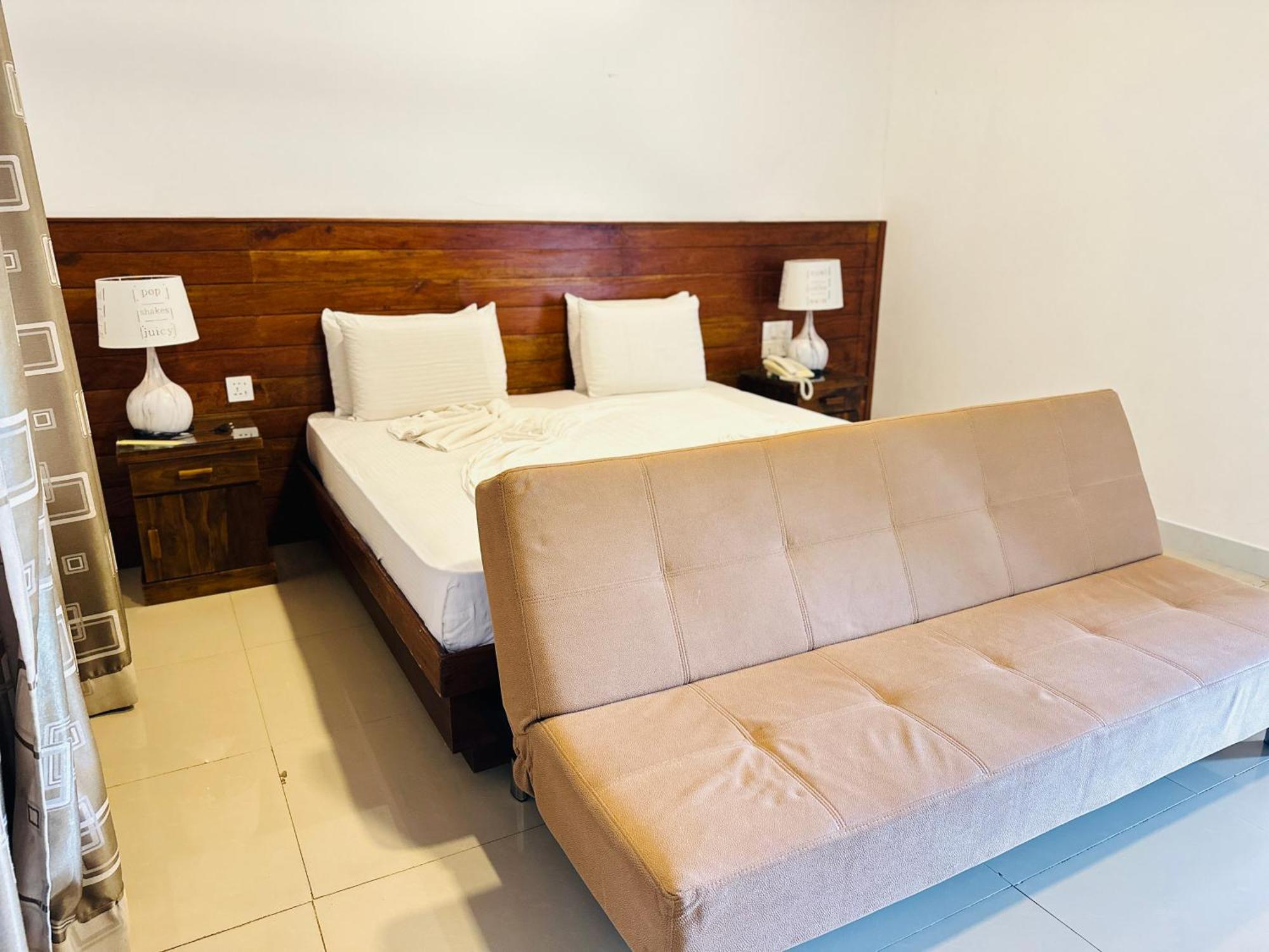 Gamodh Citadel Resort Anuradhapura Exterior photo