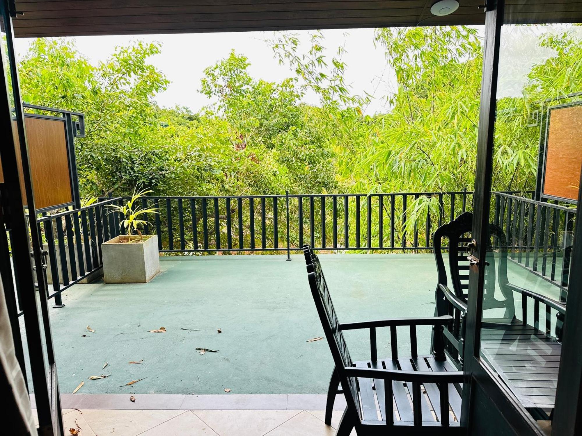 Gamodh Citadel Resort Anuradhapura Exterior photo